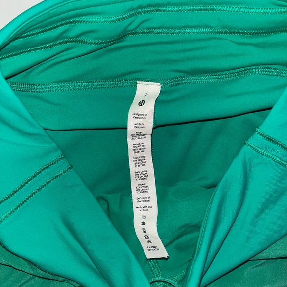 Lululemon skirt - Picture 3 of 4